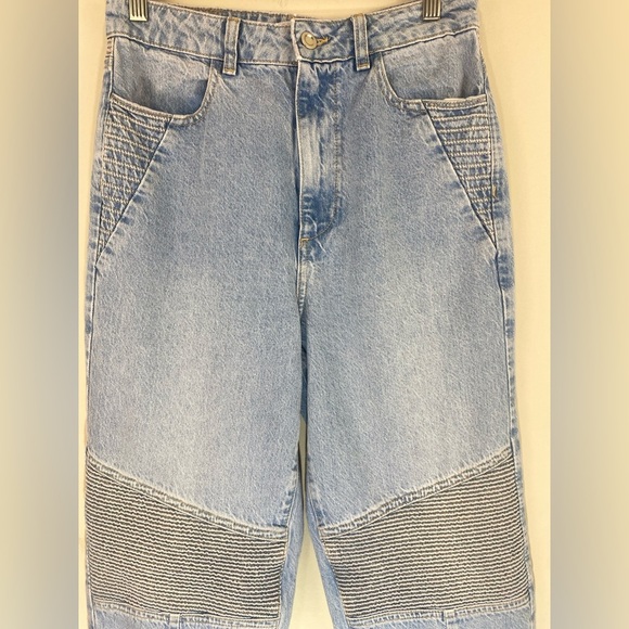 ZARA Mom Fit Biker Moto Jeans Cotton Rigid Light Wash, Size 6 - Picture 5 of 10